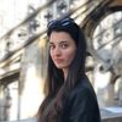 Clara  zoekt een Kamer / Appartement / Studio in Nijmegen