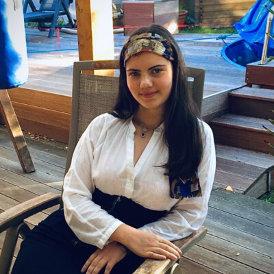 Louise zoekt een Kamer / Appartement / Studio in Nijmegen